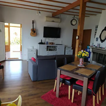 Curica Doma krevet i doručak Donje Polje