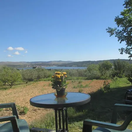 Curica Doma Bed & Breakfast Donje Polje